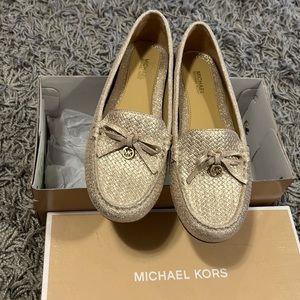 Never been worn Michael Kors dress shoes☺️